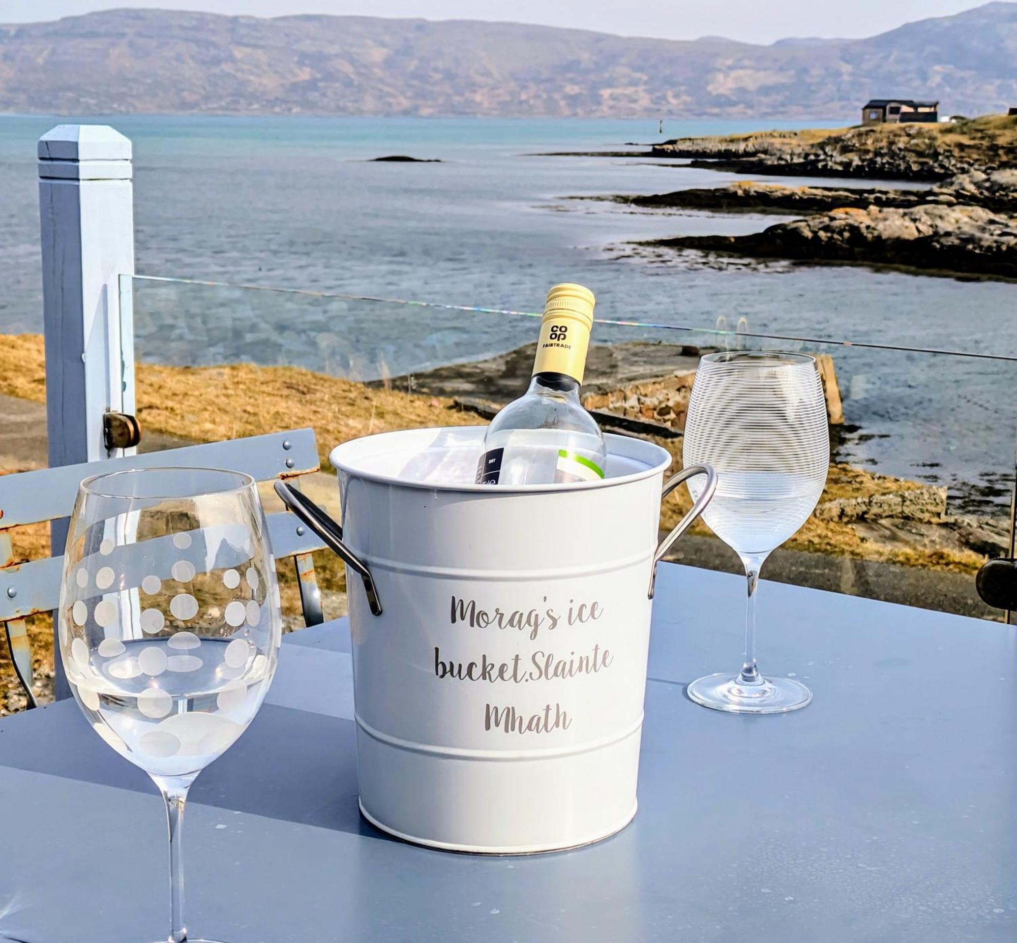 Glamping Pod For 2 Pod Beag Na Haun Eriskay Villa Kültér fotó